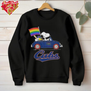 Chicago Cubs x Snoopy x Woodstock Driving Car Pride Flag Tee