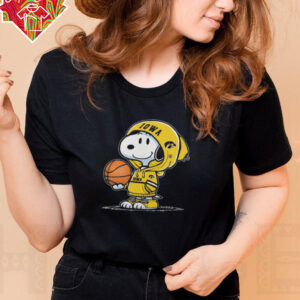 Iowa Basketball x Snoopy T Shirt