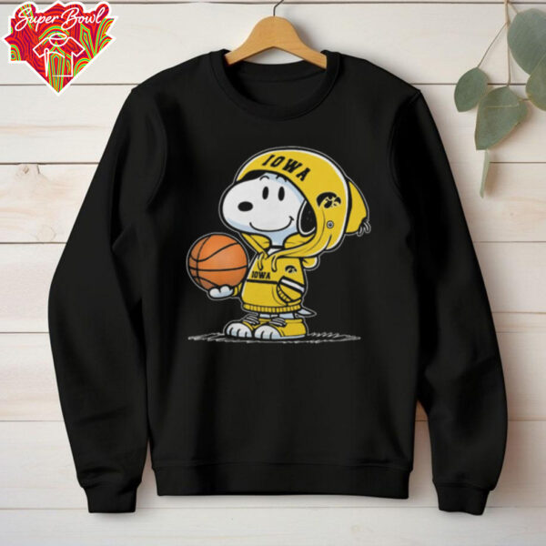 Iowa Basketball x Snoopy T Shirt