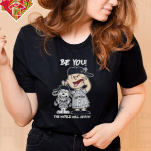 Milwaukee Brewers Charlie Brown And Snoopy Be You The World Will Adjust T Shirt
