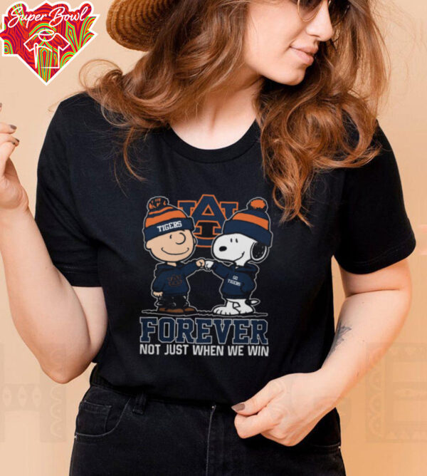 Official Charlie Brown And Snoopy Auburn Tigers Forever Not Just When We Win Tee Shirt