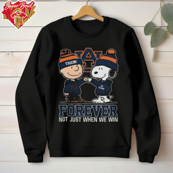 Official Charlie Brown And Snoopy Auburn Tigers Forever Not Just When We Win Tee Shirt