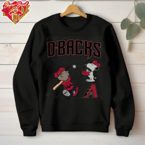 Peanuts Charlie Brown And Snoopy Playing Baseball Arizona Diamondbacks T Shirt