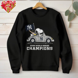 Peanuts Snoopy And Woodstock On Car X Ny Yankees World Series Champions 2024 Flag Tee