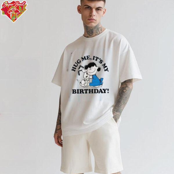 Peanuts   Snoopy Lucy Birthday Hug T Shirt