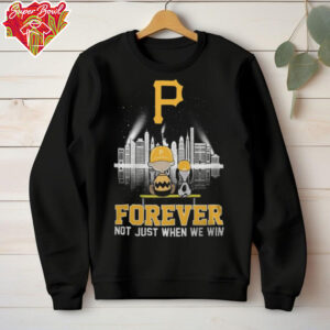 Pirates Shop Snoopy Pittsburgh Pirates Baseball Team Skyline Forever T Shirt