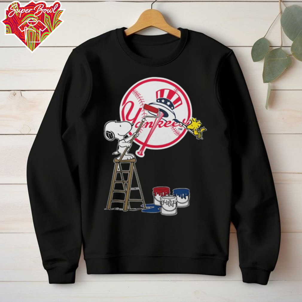 Snoopy And Woodstock Painting New York Yankees MLB Logo Shirt Black Snoopy And Woodstock Painting New York Yankees MLB Logo Shirt Black