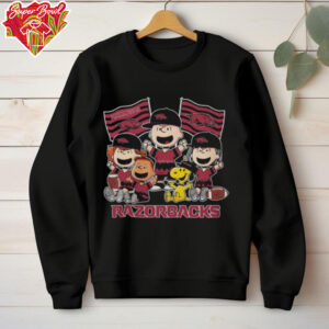 Snoopy Charlie Brown And Friends Arkansas Razorbacks Flags T Shirt