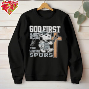 Snoopy God First, Family Second, Then San Antonio Spurs T Shirt