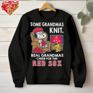 Snoopy The Peanuts Some Grandmas Knit Real Grandmas Cheer For The Boston Red Sox T Shirts
