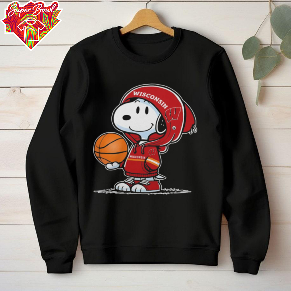 Snoopy Wearing Wisconsin Badgers Basketball Shirt Snoopy Wearing Wisconsin Badgers Basketball Shirt