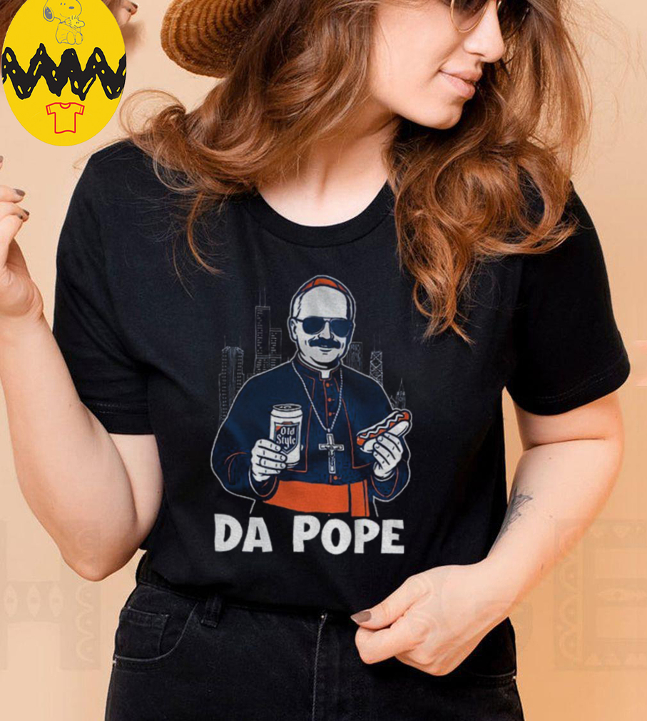 Chicago’s Pope Leo XIV Da Pope holding beer and hotdog shirt Chicago’s Pope Leo XIV Da Pope holding beer and hotdog shirt