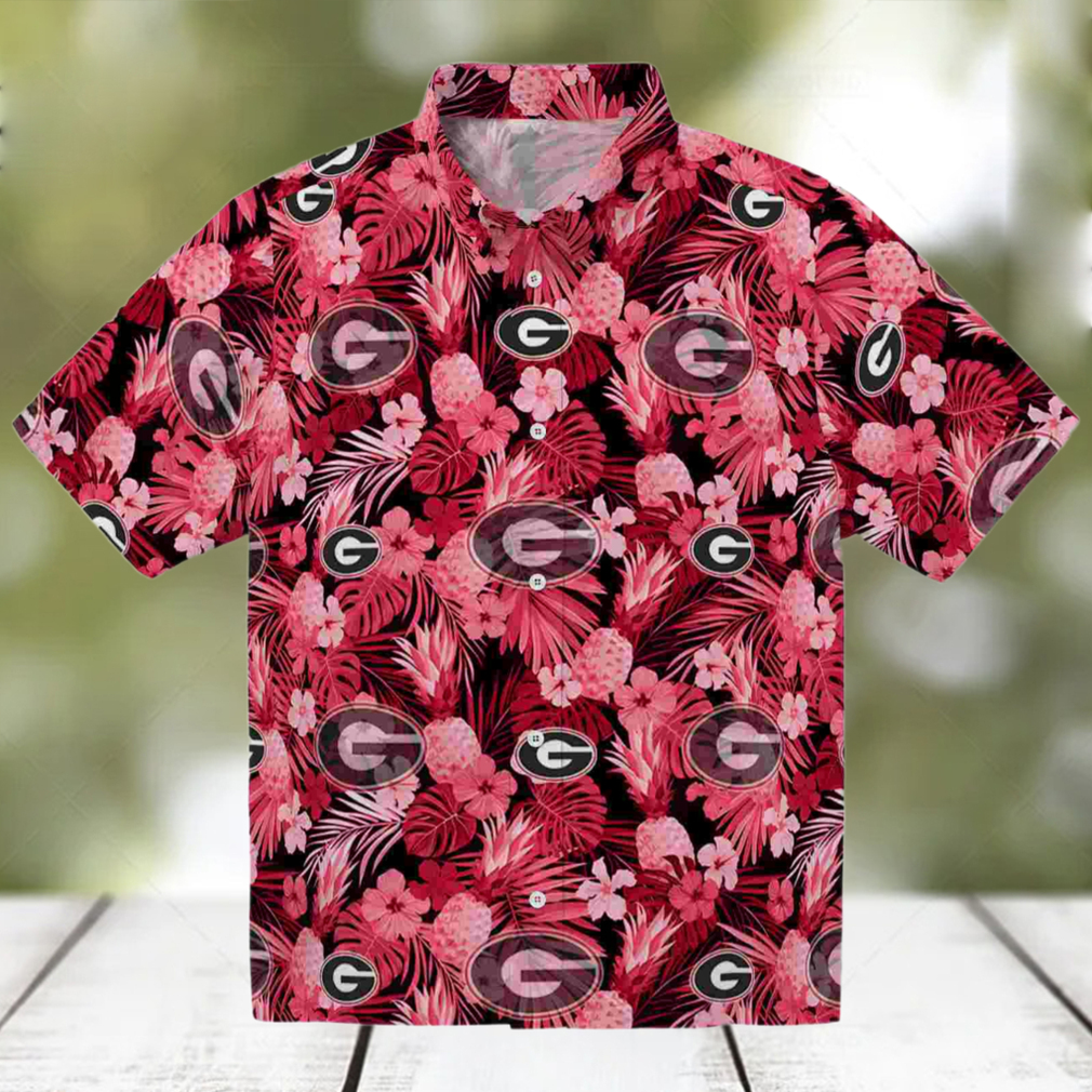 Georgia Bulldogs Floral Pineapple Red Hawaiian Shirt Georgia Bulldogs Floral Pineapple Red Hawaiian Shirt
