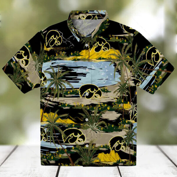Iowa Hawkeyes Palm Horizon Black Hawaiian Shirt