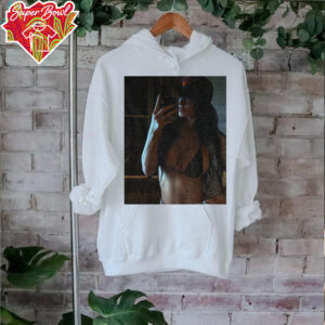 Kylie Jenner Knicks sexy wearing Knicks cap shirt