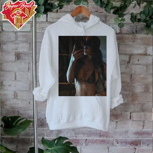 Kylie Jenner Knicks sexy wearing Knicks cap shirt