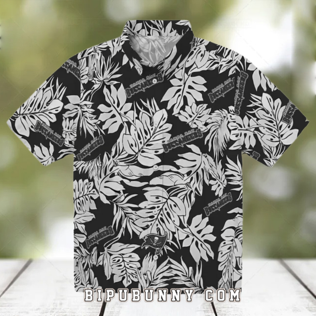 Tampa Bay Buccaneers Monstera Leaf Pattern Hawaiian Shirt Tampa Bay Buccaneers Monstera Leaf Pattern Hawaiian Shirt