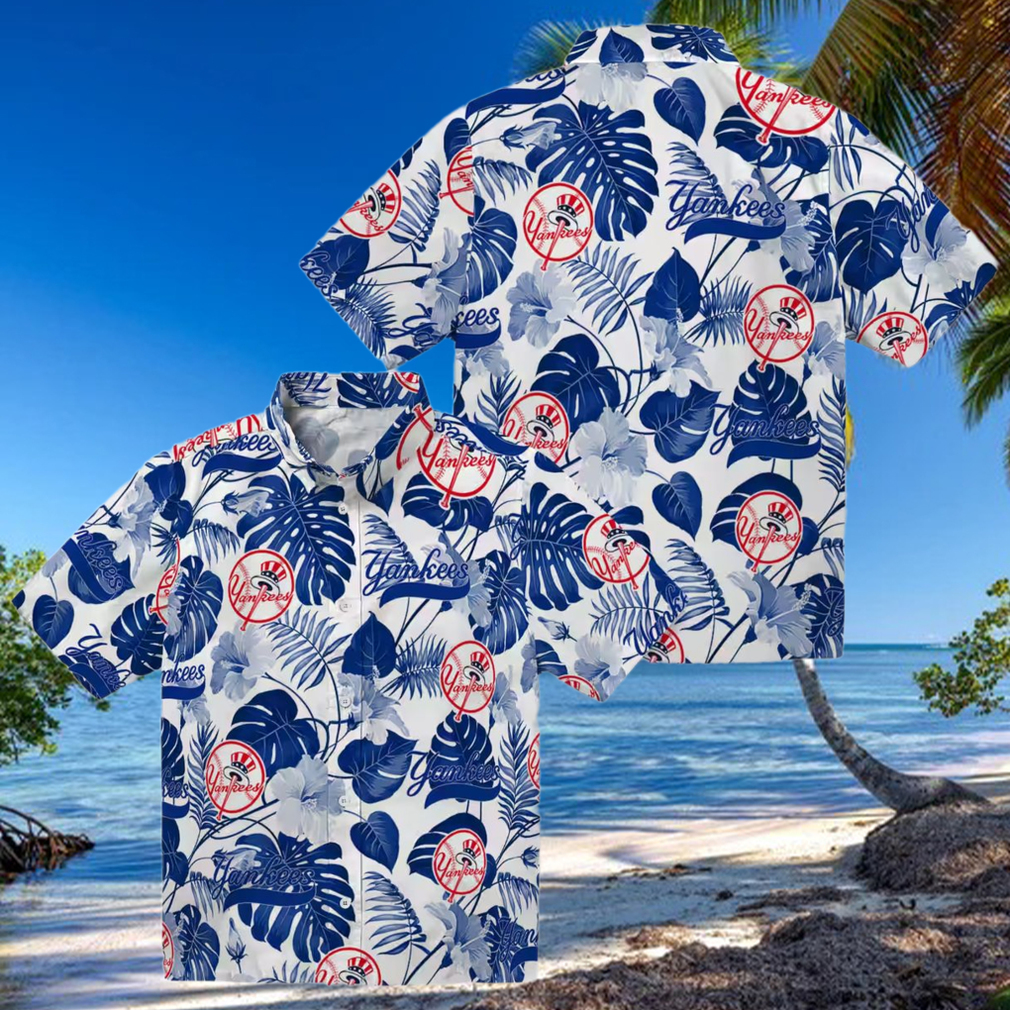 Women's New York Yankees Tropical Plants Hawaiian Shirt Navy Floral Vacation Style Women's New York Yankees Tropical Plants Hawaiian Shirt Navy Floral Vacation Style