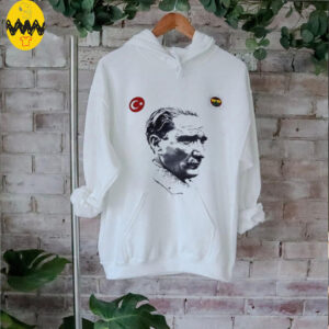 Yurtta Sulh Cihanda Sulh signature shirt